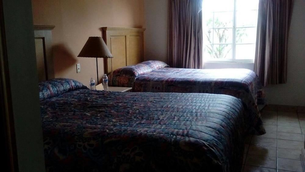 Hotel Calafia 罗萨里托 外观 照片